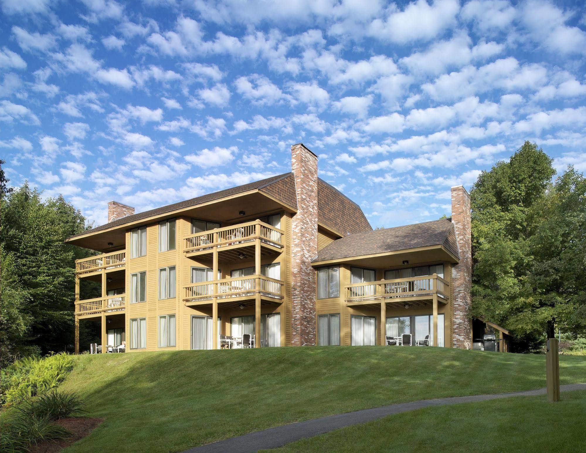 The Summit Resort Laconia Exterior photo